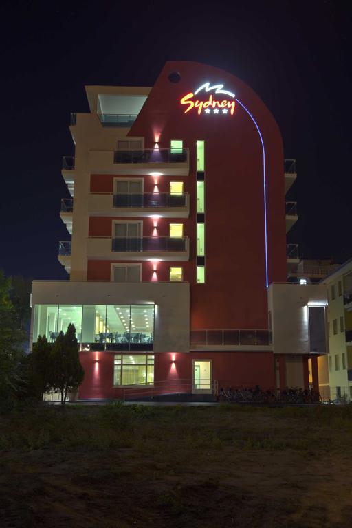 悉尼酒店 圣贝内代托-德尔特龙托 外观 照片